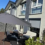 Wood&stone - Modernes Haus In Seenaehe Am Tankumsee Mit Terrasse, Outdoorkueche, Kamin, Homeoffice Bereich & Voll Ausgestatteter Kueche Im Naherholungsgebiet