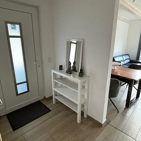 Wood&stone - Modernes Haus In Seenaehe Am Tankumsee Mit Terrasse, Outdoorkueche, Kamin, Homeoffice Bereich & Voll Ausgestatteter Kueche Im Naherholungsgebiet Isenbüttel