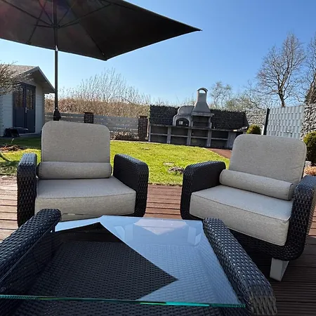 Wood&stone - Modernes Haus In Seenähe Am Tankumsee Mit Terrasse, Outdoorküche, Kamin, Homeoffice Bereich&voll Ausgestatteter Küche Im Naherholungsgebiet