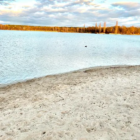 Moderne Wohlfuehloase In Seenaehe Am Tankumsee Mit Terrasse, Outdoorkueche, Kamin, Homeoffice Bereich Und Voll Ausgestatteter Kueche Im Naherholungsgebiet *