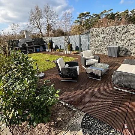 Wood&stone - Modernes Haus In Seenaehe Am Tankumsee Mit Terrasse, Outdoorkueche, Kamin, Homeoffice Bereich & Voll Ausgestatteter Kueche Im Naherholungsgebiet Lägenhet *