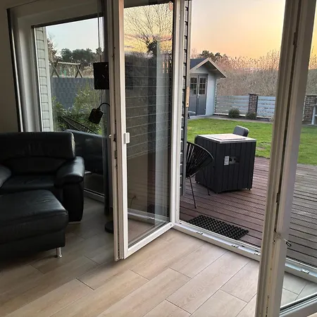 Apartman Wood&stone - Modernes Haus In Seenaehe Am Tankumsee Mit Terrasse, Outdoorkueche, Kamin, Homeoffice Bereich & Voll Ausgestatteter Kueche Im Naherholungsgebiet