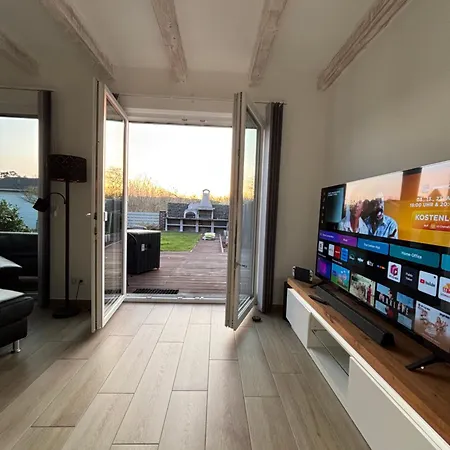 Wood&stone - Modernes Haus In Seenaehe Am Tankumsee Mit Terrasse, Outdoorkueche, Kamin, Homeoffice Bereich & Voll Ausgestatteter Kueche Im Naherholungsgebiet