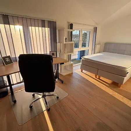 Apartment Moderne Wohlfuehloase In Seenaehe Am Tankumsee Mit Terrasse, Outdoorkueche, Kamin, Homeoffice Bereich Und Voll Ausgestatteter Kueche Im Naherholungsgebiet *