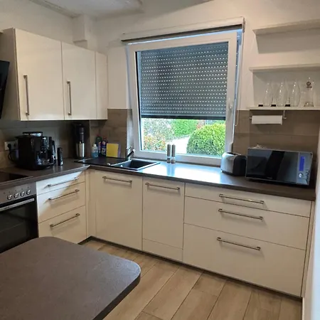 Apartman Wood&stone - Modernes Haus In Seenaehe Am Tankumsee Mit Terrasse, Outdoorkueche, Kamin, Homeoffice Bereich & Voll Ausgestatteter Kueche Im Naherholungsgebiet