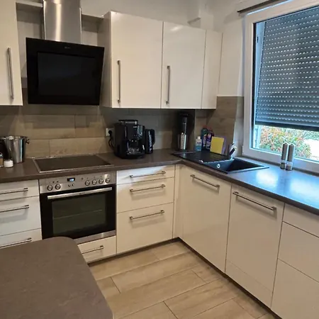 Apartment Wood&stone - Modernes Haus In Seenähe Am Tankumsee Mit Terrasse, Outdoorküche, Kamin, Homeoffice Bereich&voll Ausgestatteter Küche Im Naherholungsgebiet Isenbüttel