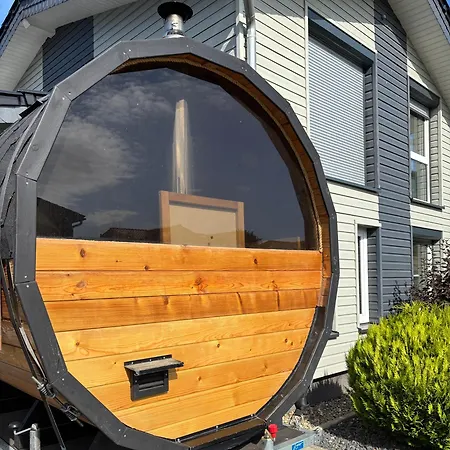 Wood&stone - Modernes Haus In Seenaehe Am Tankumsee Mit Terrasse, Outdoorkueche, Kamin, Homeoffice Bereich & Voll Ausgestatteter Kueche Im Naherholungsgebiet * Isenbüttel