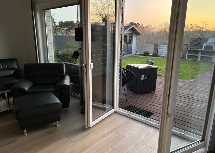 Apartamento Wood&stone - Modernes Haus In Seenaehe Am Tankumsee Mit Terrasse, Outdoorkueche, Kamin, Homeoffice Bereich & Voll Ausgestatteter Kueche Im Naherholungsgebiet
