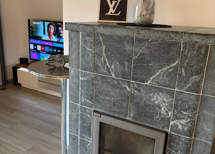 Apartamento Wood&stone - Modernes Haus In Seenaehe Am Tankumsee Mit Terrasse, Outdoorkueche, Kamin, Homeoffice Bereich & Voll Ausgestatteter Kueche Im Naherholungsgebiet *