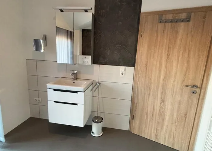 Wood&stone - Modernes Haus In Seenaehe Am Tankumsee Mit Terrasse, Outdoorkueche, Kamin, Homeoffice Bereich & Voll Ausgestatteter Kueche Im Naherholungsgebiet Apartamento